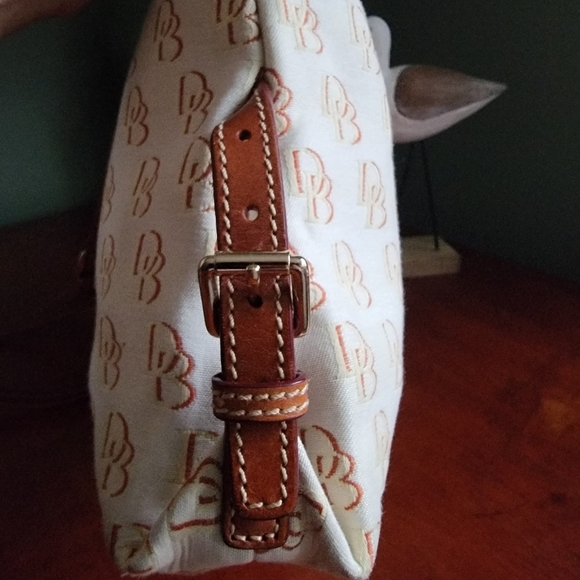 Dooney & Bourke Frederica Crossbody Cream & Brown Monogram w/ Tan Leather - Picture 9 of 16